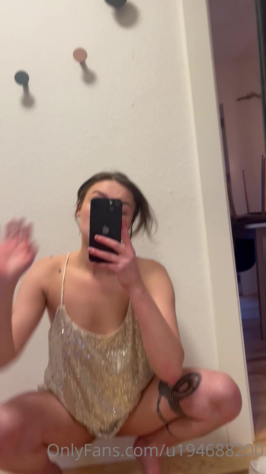 Cecilia Sønderby Playing on the Floor Danish Onlyfans