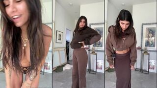 Mia Khalifa – Livestreaming mit blauen Pasties auf den Titten