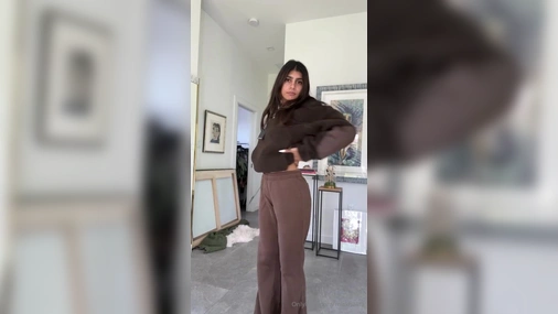 Mia Khalifa - Livestreaming With Blue Pasties On Titties