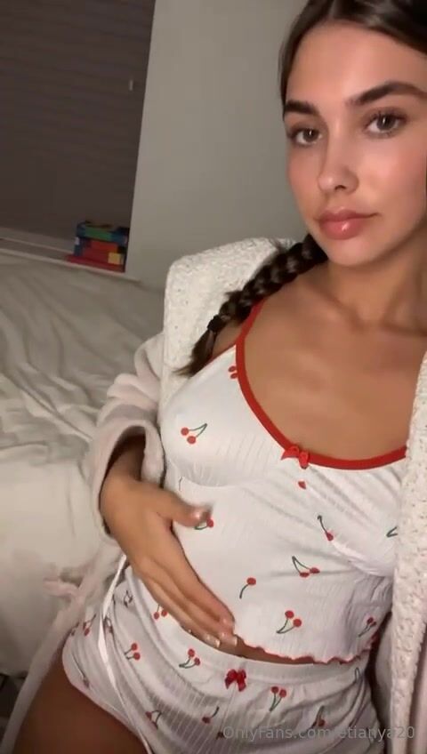 Eti Anya solo