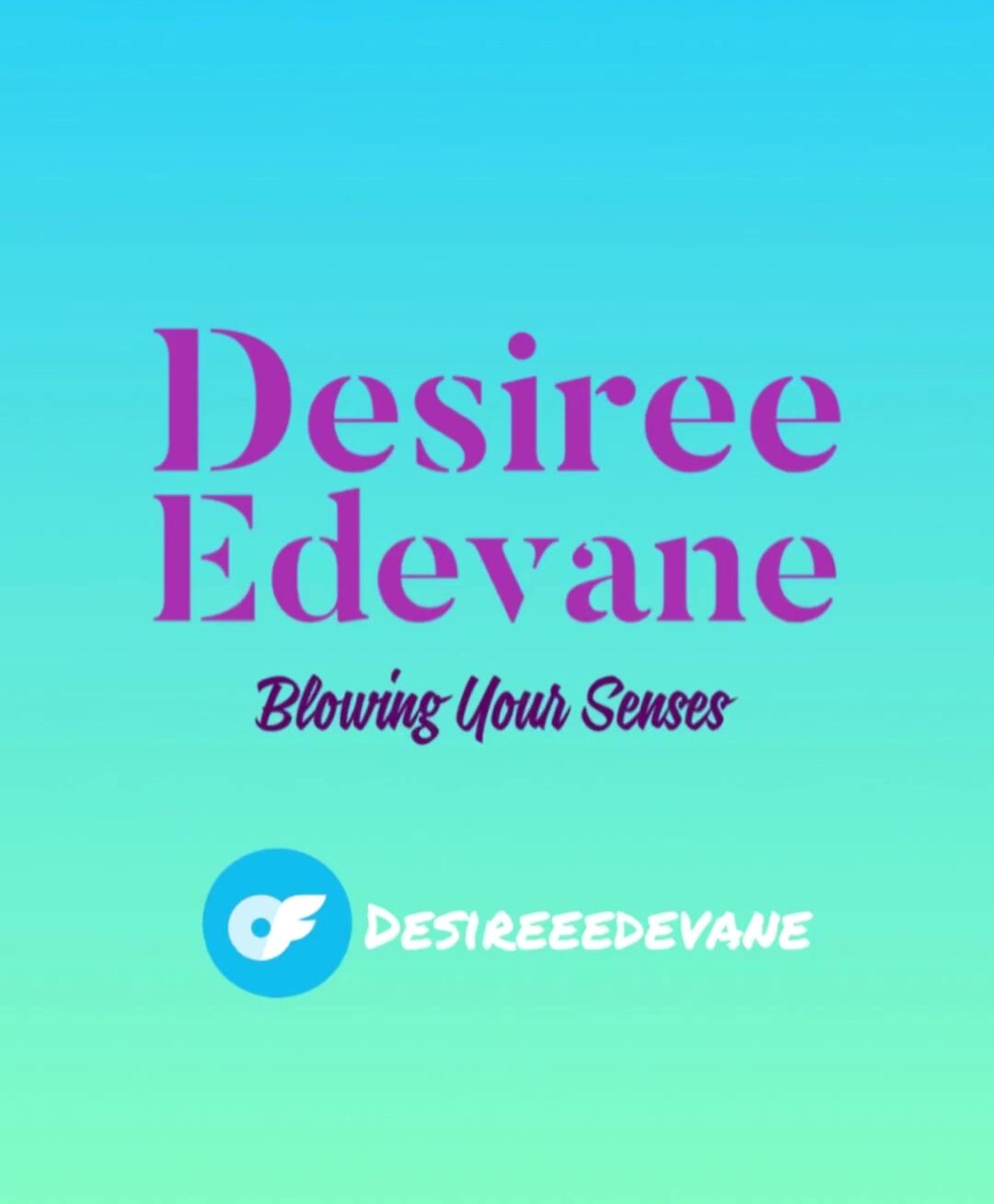 Plugged in reverse cowgirl - desireeedevane