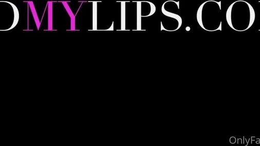 Riley Reid Gets Big Creamy Cum Facial
