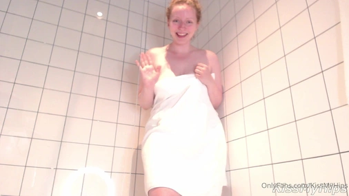 Swedish Redhead KissMyHips Hot Pussy Play In Shower