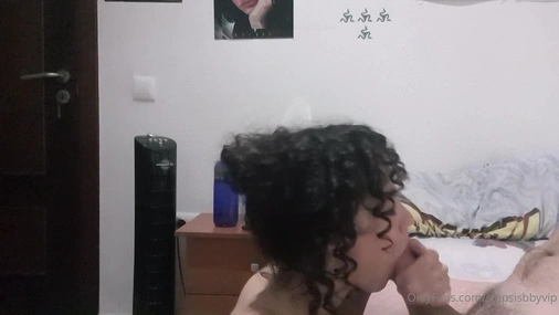 Justroommates Blowjob And Huge Facial