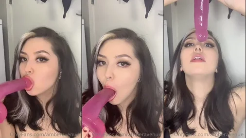 AmberAvenue Deepthroat med dildo