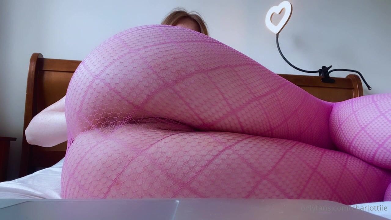 Charlottiie Masturbates With Anal Fingering