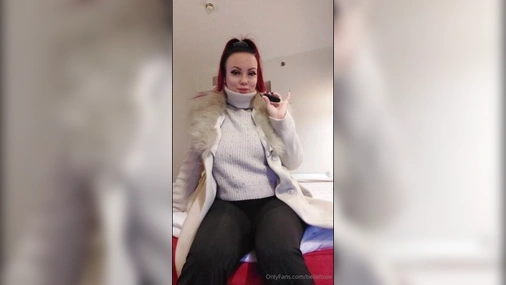 Finnish Bellefoxie Dildo Bate