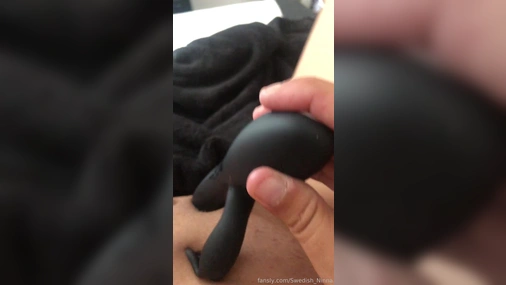 Swedish_ninna playing with herself until she squirts pt.3