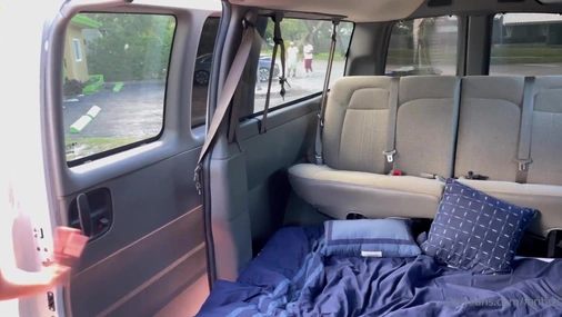 Fan Bus - 2 Blonde Sluts Fucks Massive BBC