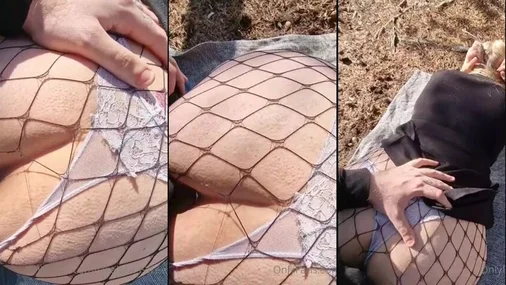 Schwedisches Swelexa-Outdoor-Sextape mit Buttplug