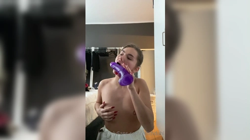 strip and play