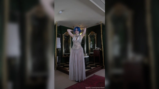 Lyra Crow - Long Striptease With JOI