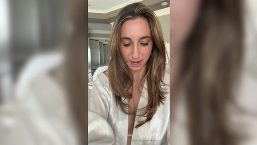 Christina Khalil Masturbating Pussy And Playing With Ice