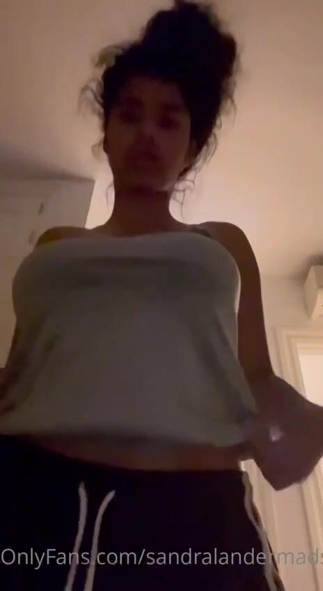Danish Sandra Stripping naked video