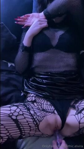 Finnish Gothic.elvira Sextape