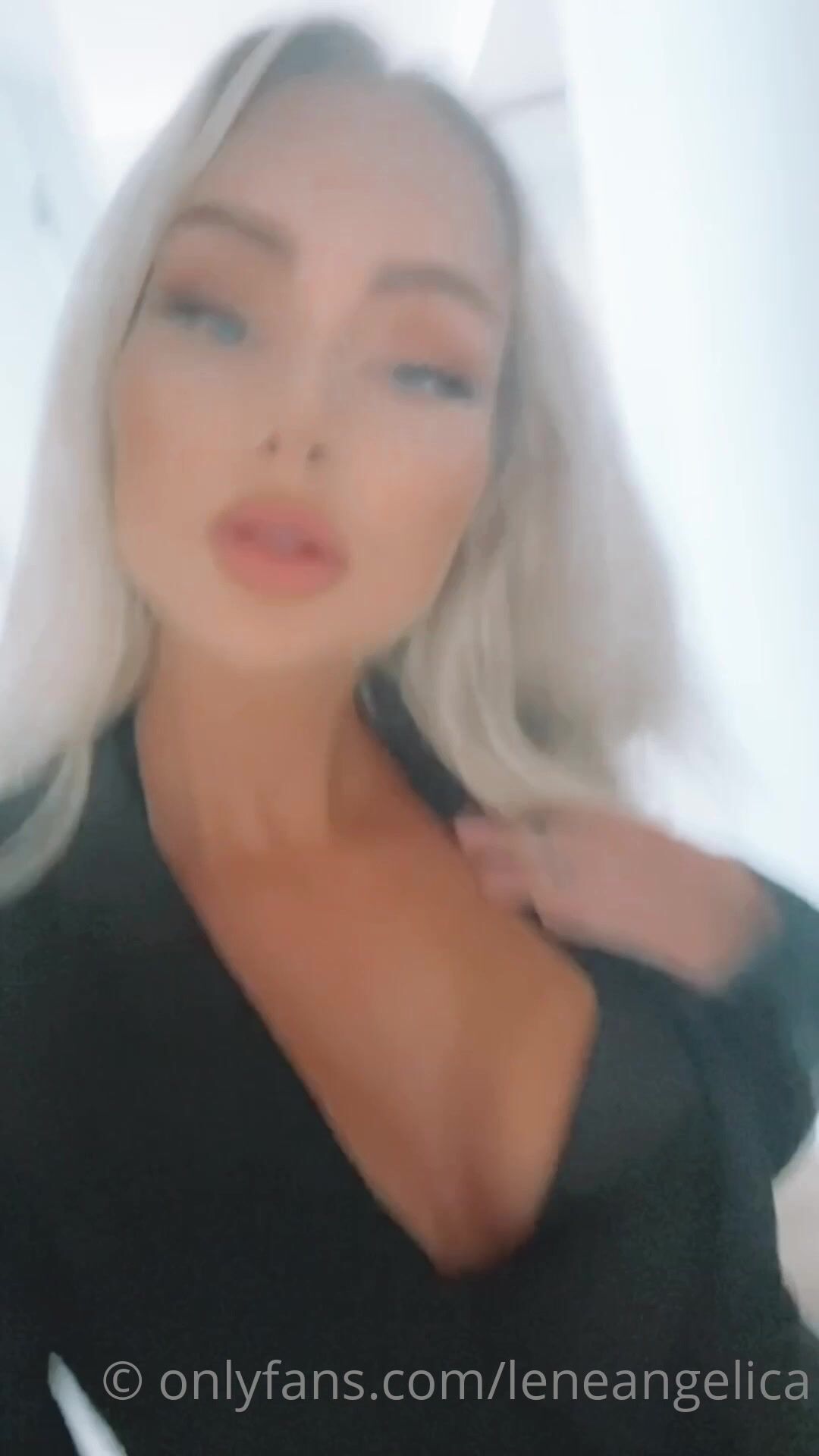 Lene Angelica strip tease