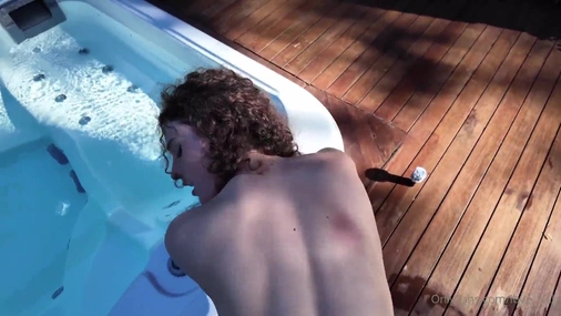 Love Lilah Gets Fucked Good In Outdoor Pool