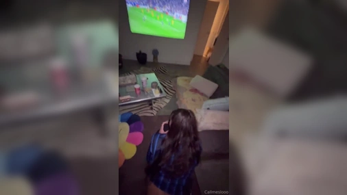 Callmeslooo Watching Football While Getting Hard Pounding