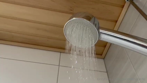 Finnish Youngesthotwife Solo masturbation in the shower