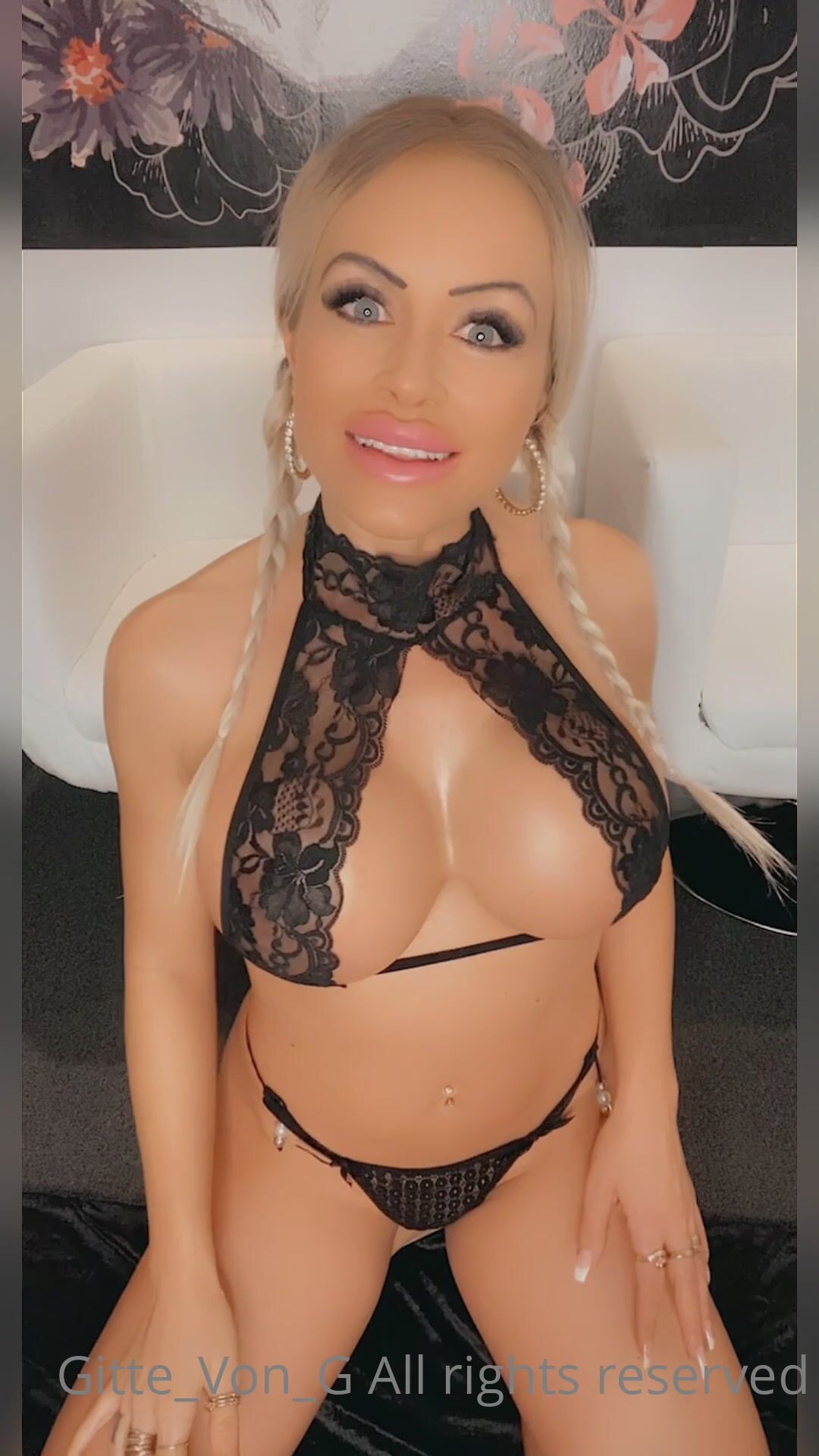 Gitte first juicy joi
