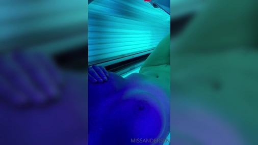 Norwegian Milf MissAndersen Fully Naked In Solarium