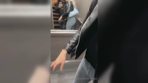 Norwegian Babe Julia Nyland Elevator Sextape
