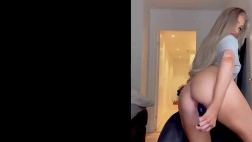 iselin fucking with dildo doggy