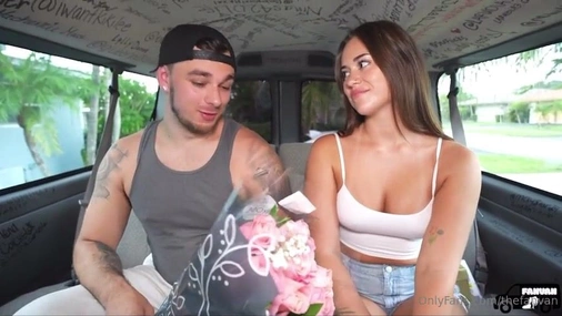 Jadeteen Gets Missionary Fucked On The Fan Bus