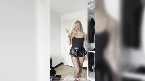 Mdemma Strips Naked And Masturbates