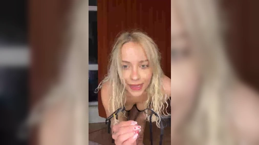 Gizem Bagdacicek - Pussy Masturbation And Dildo Blowjob on Livestream