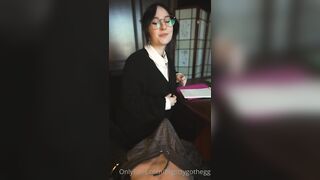 BigTittyGothEgg - Nerdy Gryffindor Slut Giving Blowjob