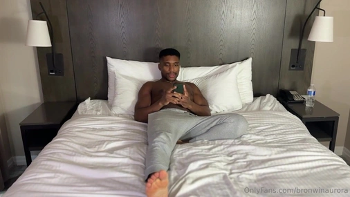 Bronwin Aurora Leaked Sextape with Cumshot