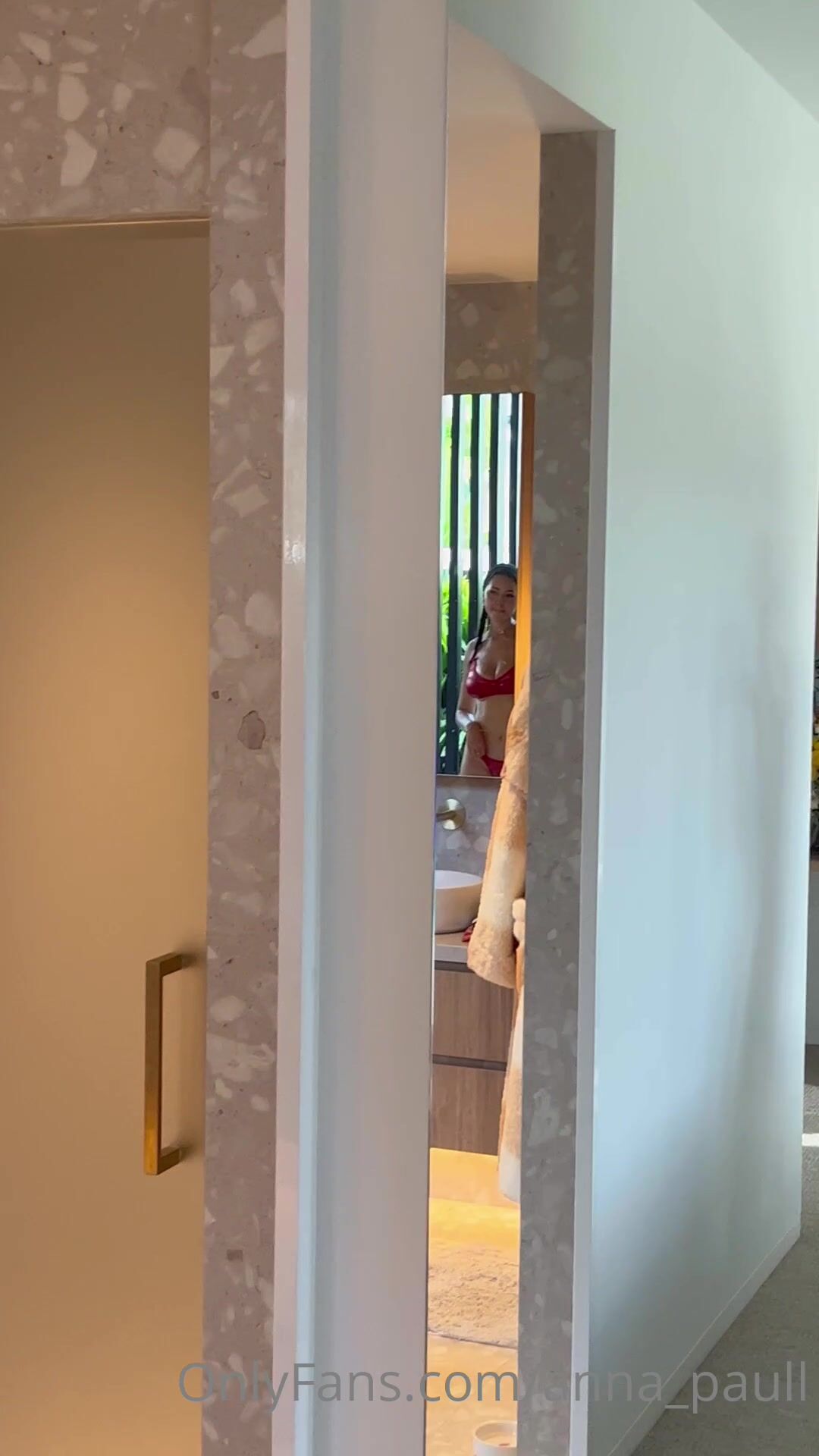 Anna Paul Getting Dildo Fucked by Guy