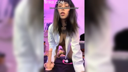 Bigcatmia Fucking Pussy with Big Dildo