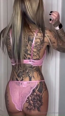 Ottosson & Markham Lesbian