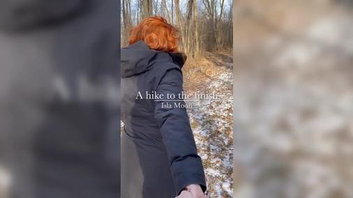 Isla-moon blowjob in the snow