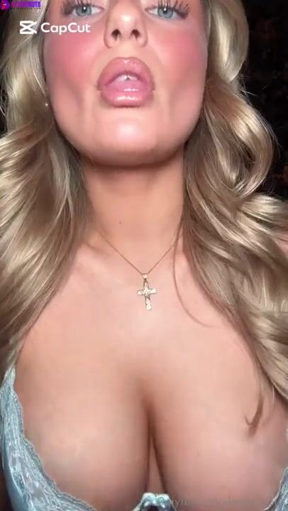 Alva Sjöberg Showing Tits And Pussy PPV