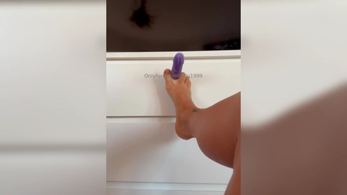 Vanessa feet pt 1