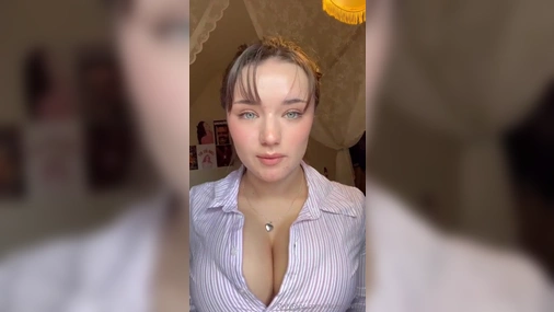 Alice Melville Plays With Her Boobs While Masturbating Video Leaked