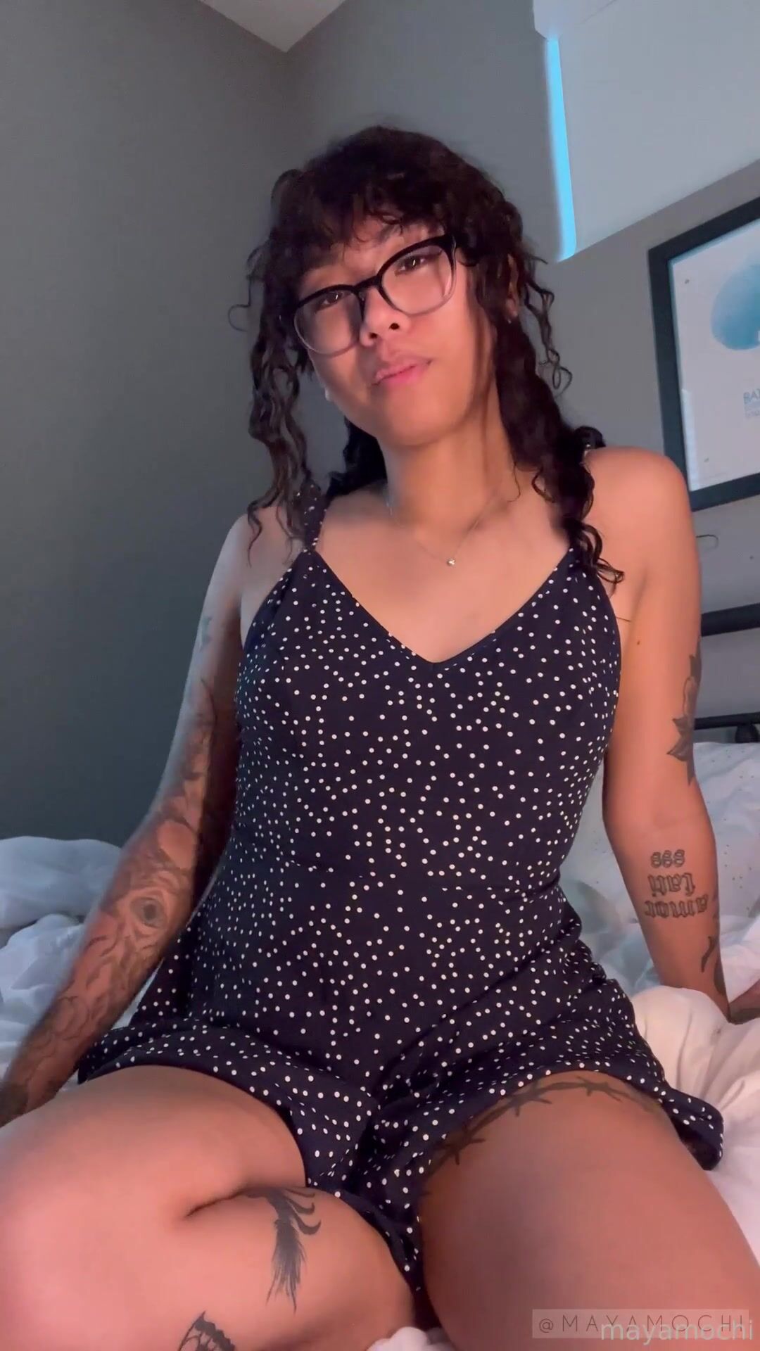 Maya Mochi Dildo Play