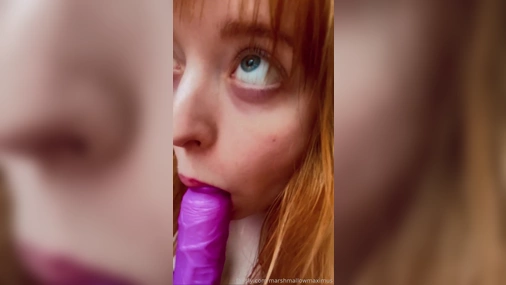 Marshmallowmaximus treat purpur dildo