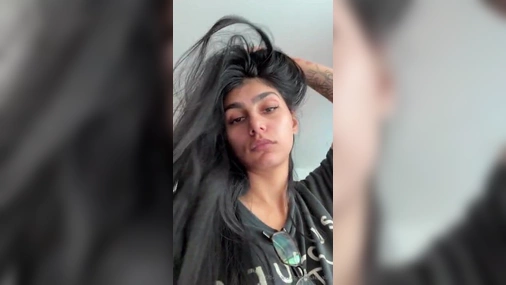 Mia Khalifa 32 Minute Long Teasing PPV Livestream