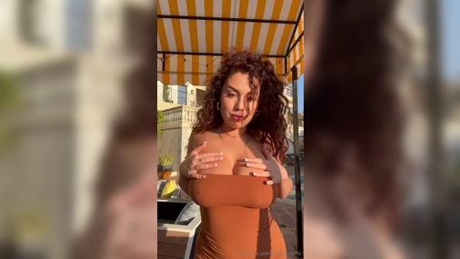 Cristiana Love Reveals Her Big Tits To The Sun