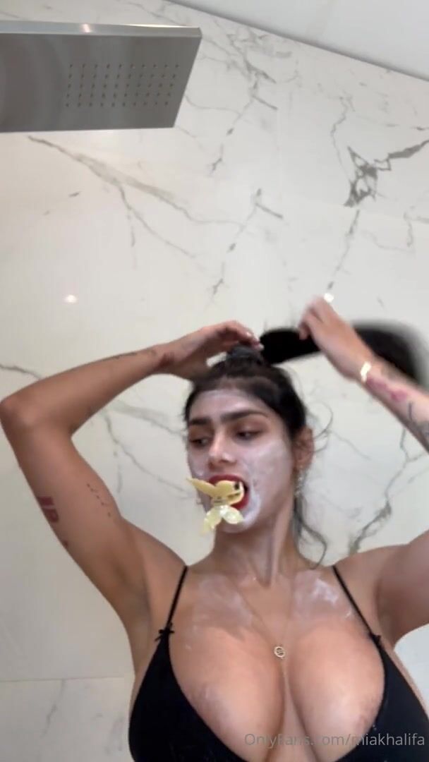 Mia Khalifa Nude Showering PPV