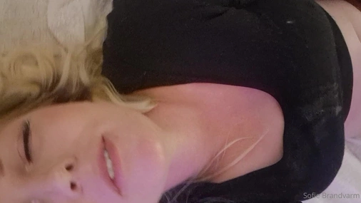 Danish Sofie Dirty Talk Solo