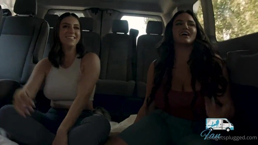 Fan Bus Sextape With Lena The Plug