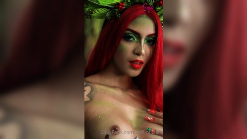 Redhead Sofi Oficial1 Outdoor Teasing In Costume