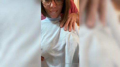 Eve Sweet Flashing Tits On Cam