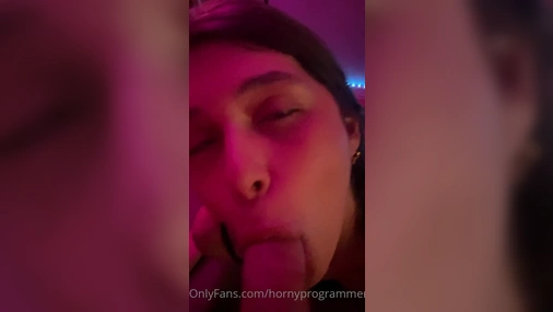 Hornyprogrammer Blowjob POV