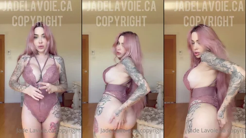 Jade Lavoie In sexy Dessous